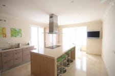 Kitchen, Villa for sale in Selwo, Estepona