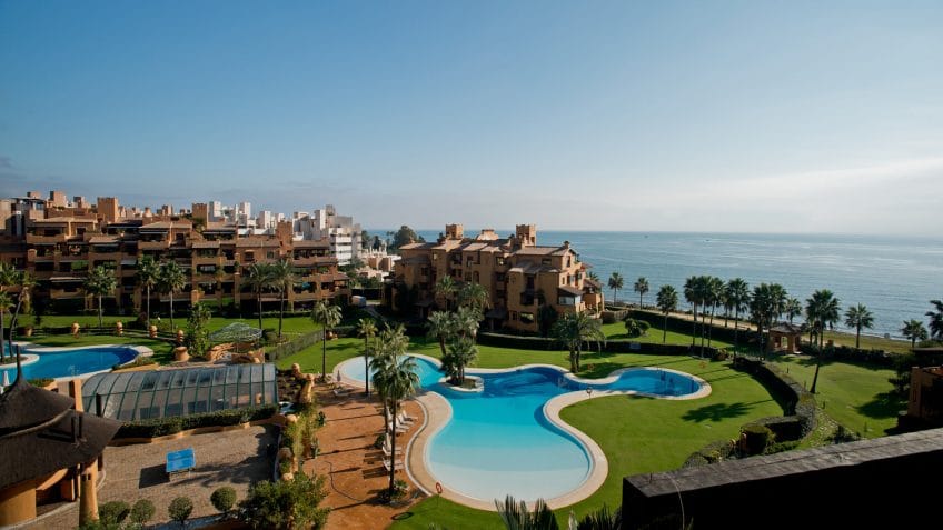 Gorgeous penthouse in Los Granados del Mar, Estepona