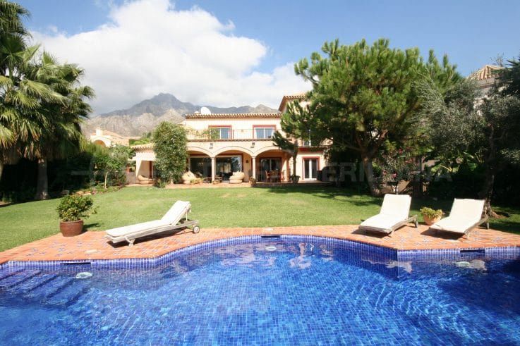 A best buy in Sierra Blanca, Marbella Golden Mile, Marbella