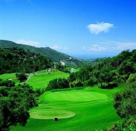 Property on one of the Costa del Sol’s most famous golf venues: the Marbella Club Golf Resort