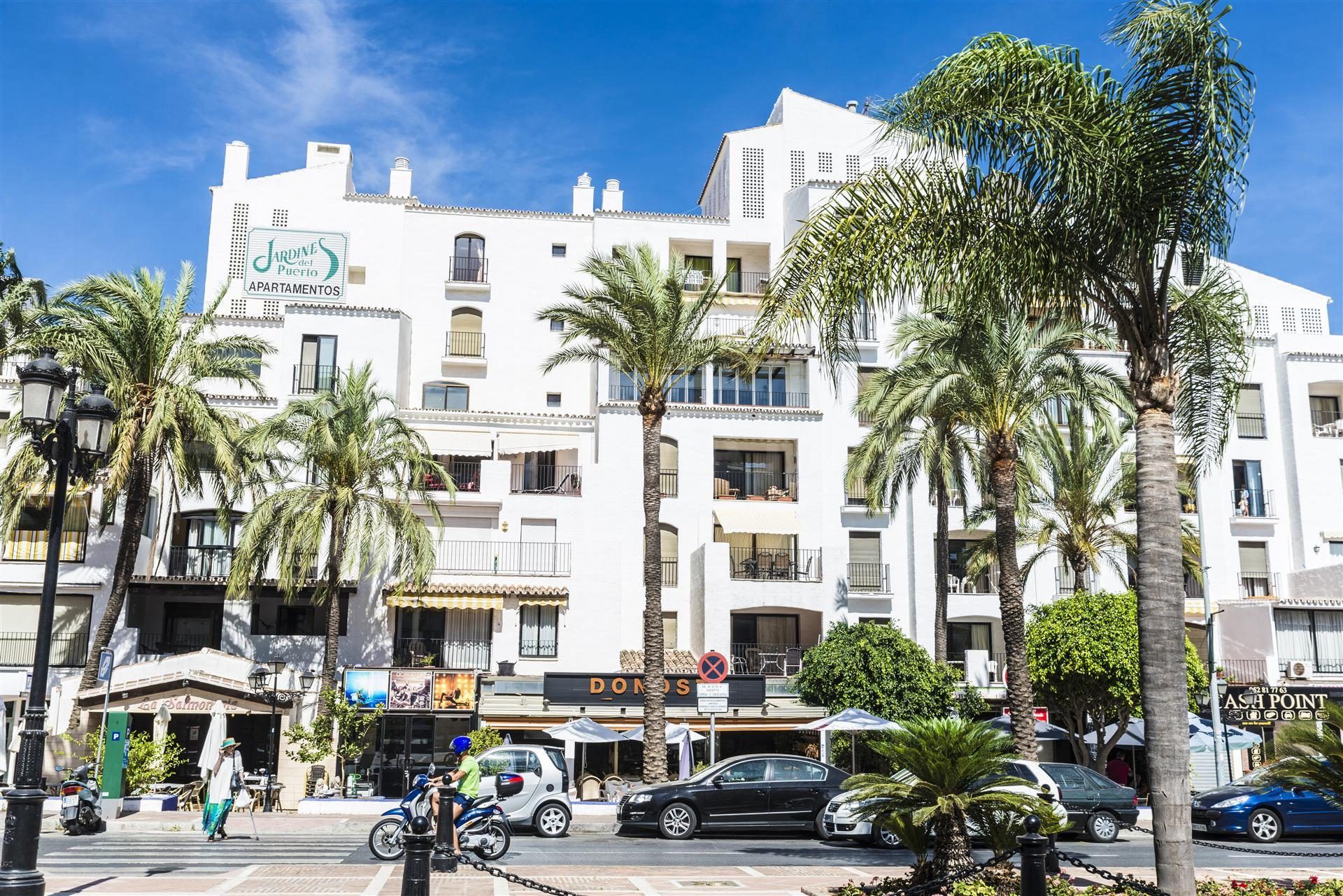 Tip) Fashion shopping in Puerto Banus