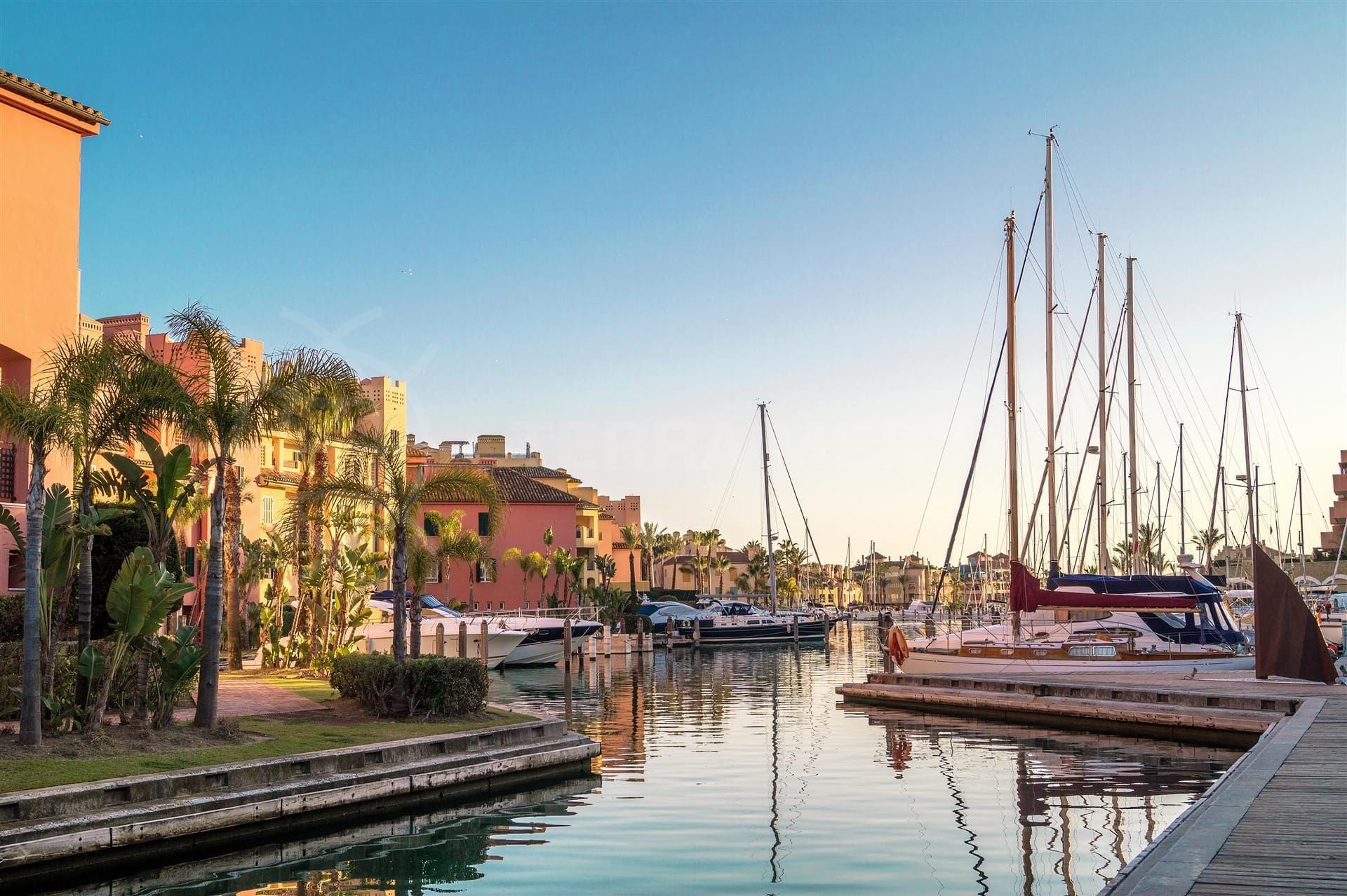 Vistas del puerto de Sotogrande