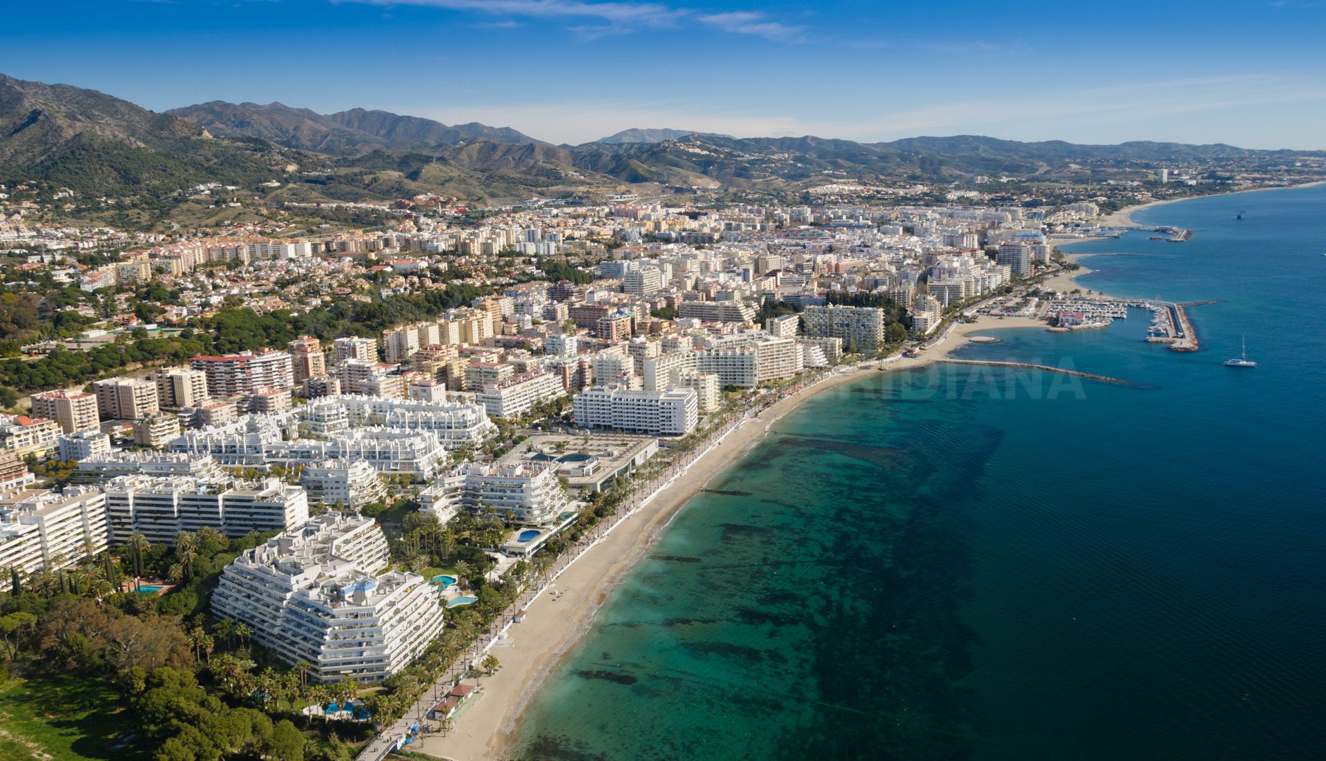 El  ayuntamiento de Marbella lanza un plan de reactivación: Reiniciar a Marbella